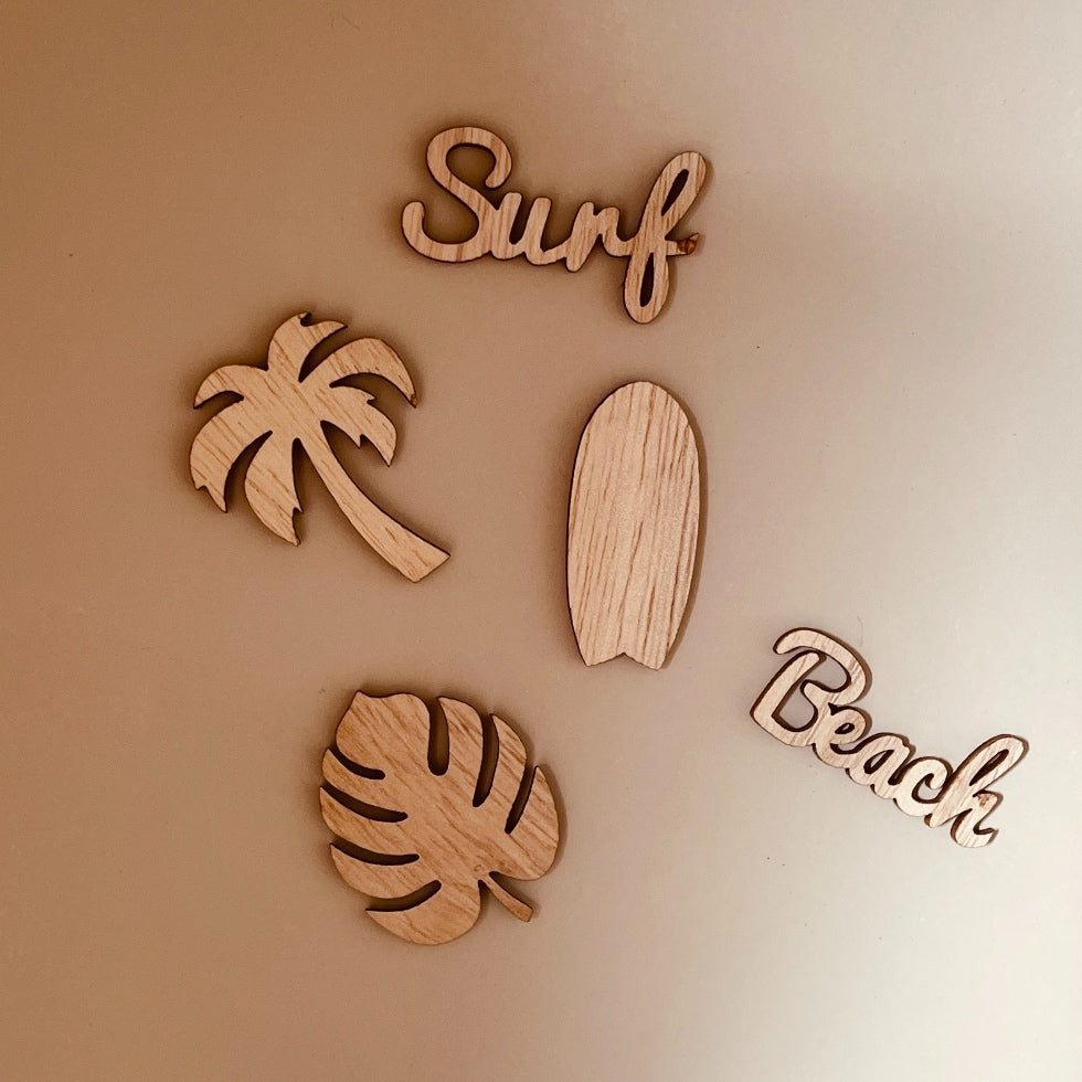 Confettis en bois - Artyfete - anniversaire adulte ou enfant - thème plage - surf - vacances - soleil 